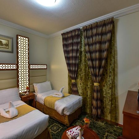 Al Mukhtara Al Gharbi Hotel Medina Luaran gambar